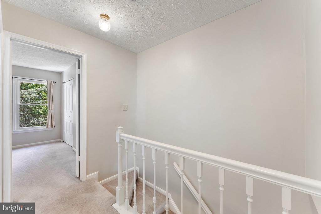 7253 KOUSA LANE
