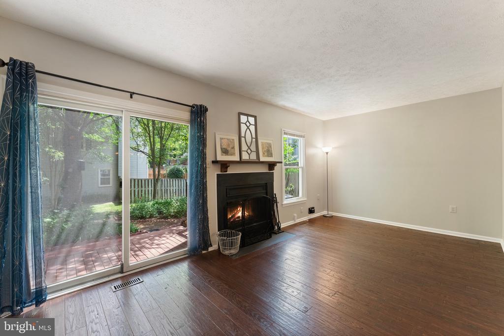 7253 KOUSA LANE