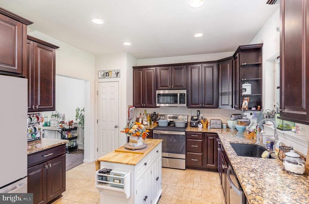 5095 HARVEST GROVE