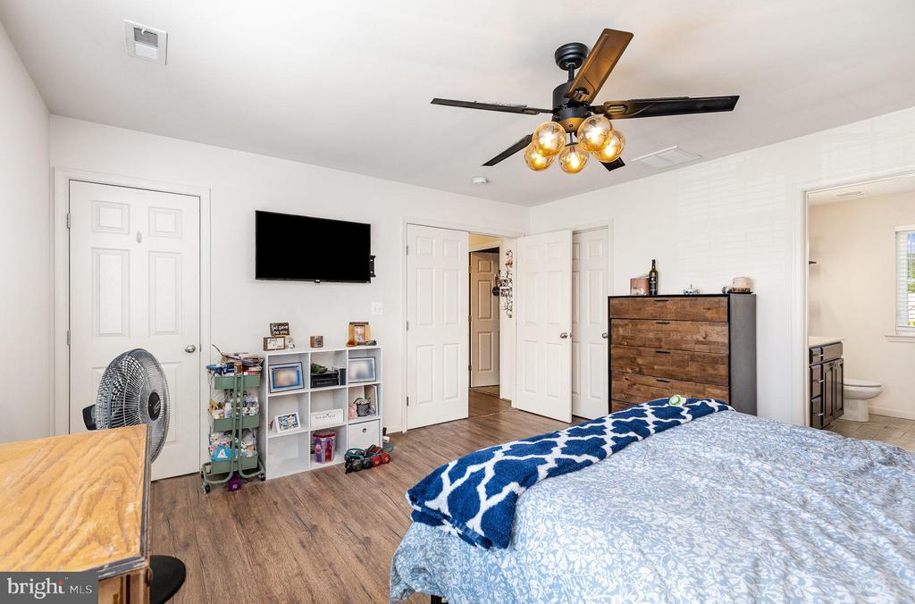5095 HARVEST GROVE