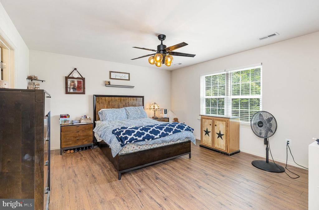 5095 HARVEST GROVE