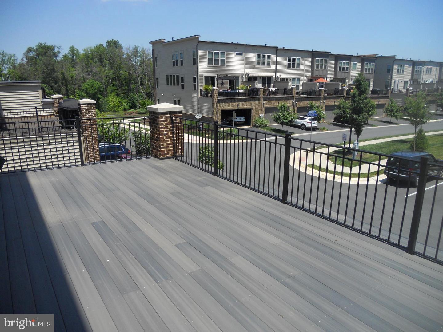 22806 BREEZY HOLLOW DRIVE