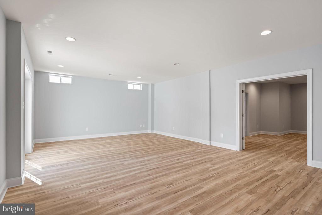 43915 KITTIWAKE DRIVE
