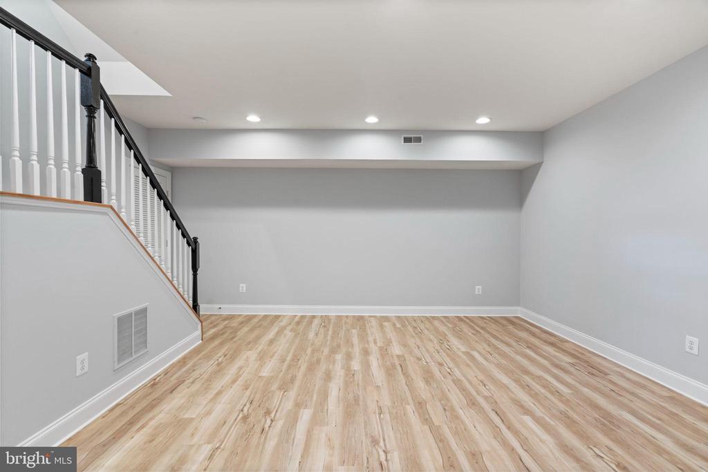 43915 KITTIWAKE DRIVE