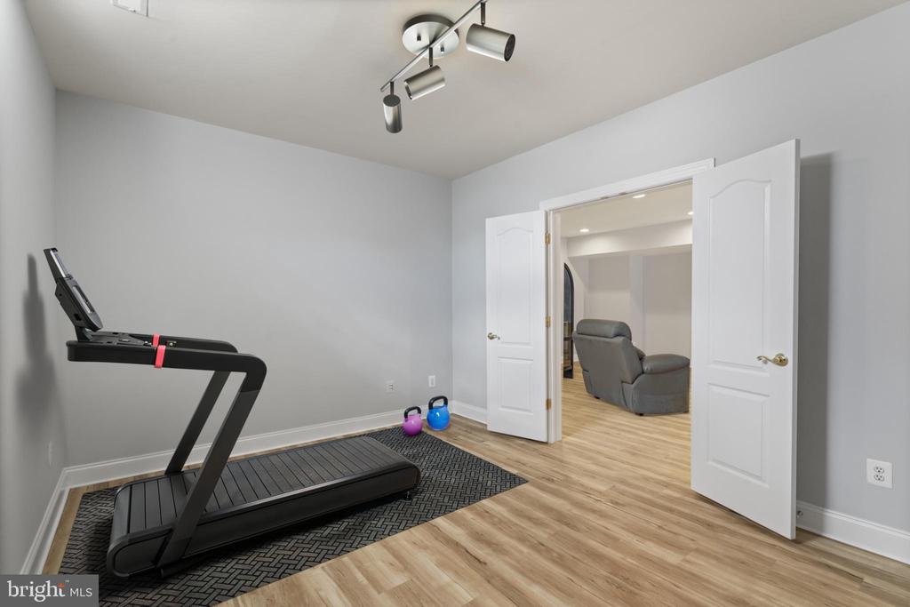 43915 KITTIWAKE DRIVE