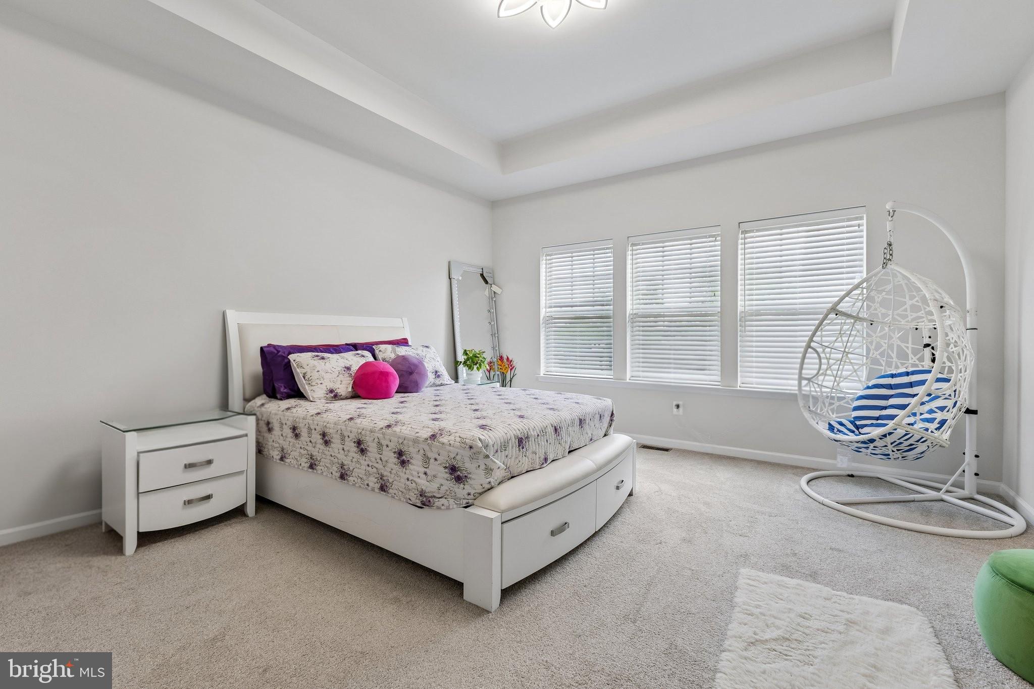 9300 BARNES LOOP
