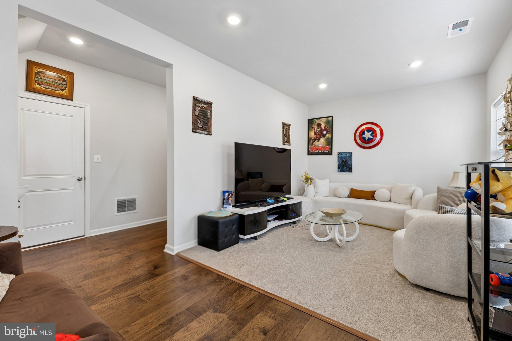 9300 BARNES LOOP