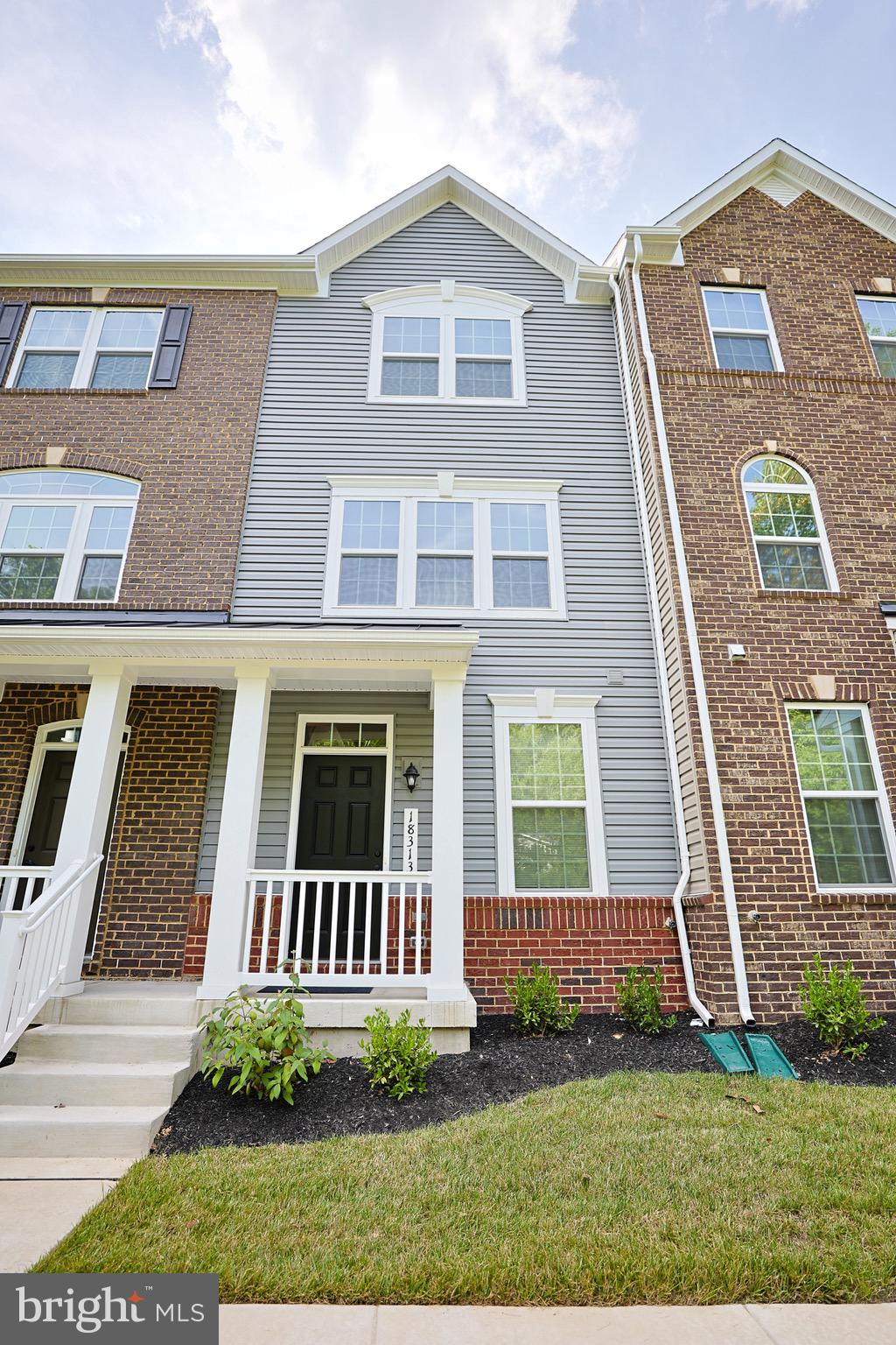 18313 REAPER HILL COURT