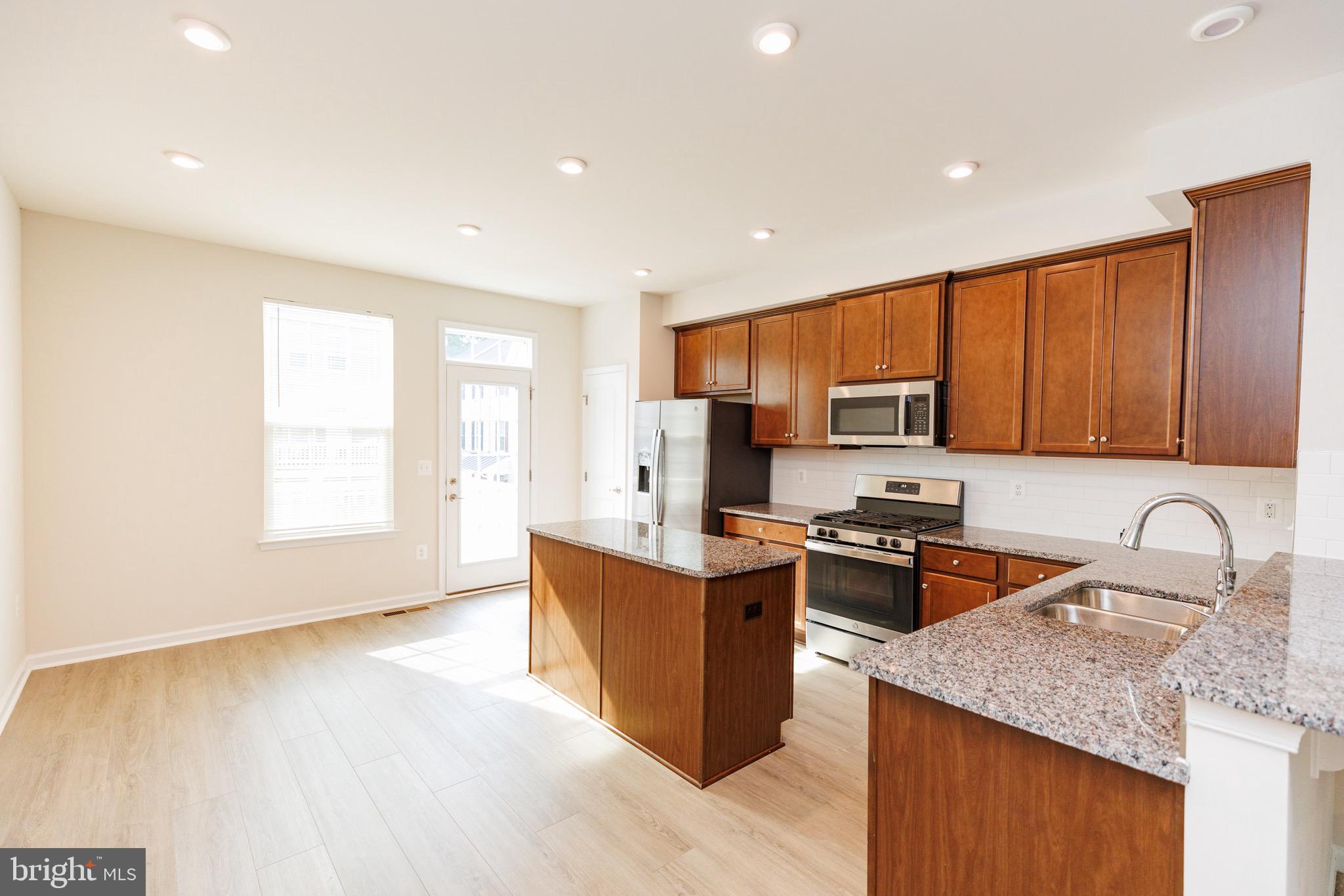 18313 REAPER HILL COURT