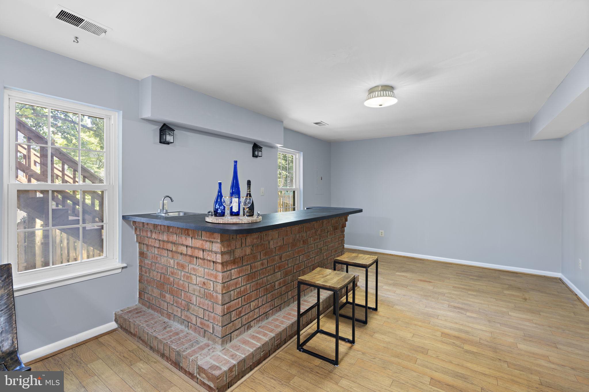 15214 HOLLEYSIDE DRIVE