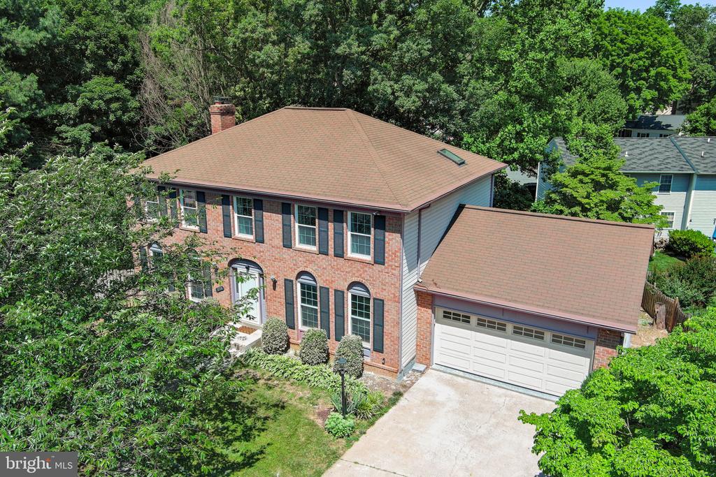 15214 HOLLEYSIDE DRIVE