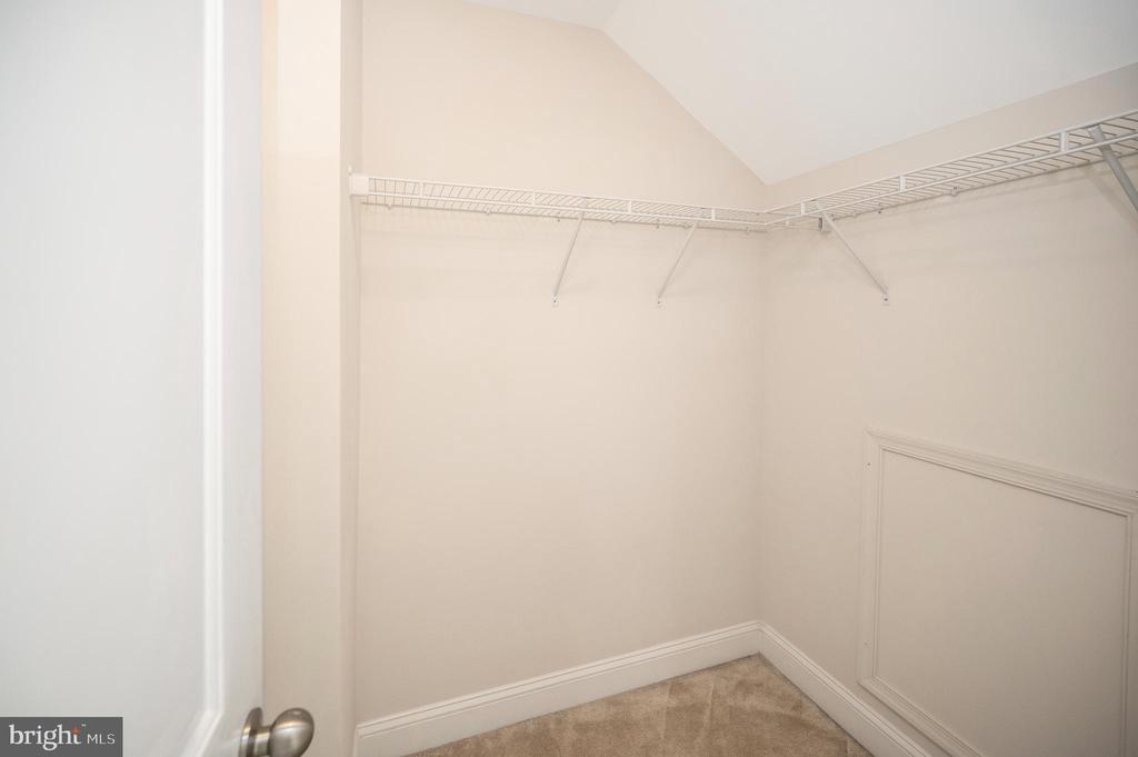 4602 POTOMAC HIGHLANDS CIRCLE