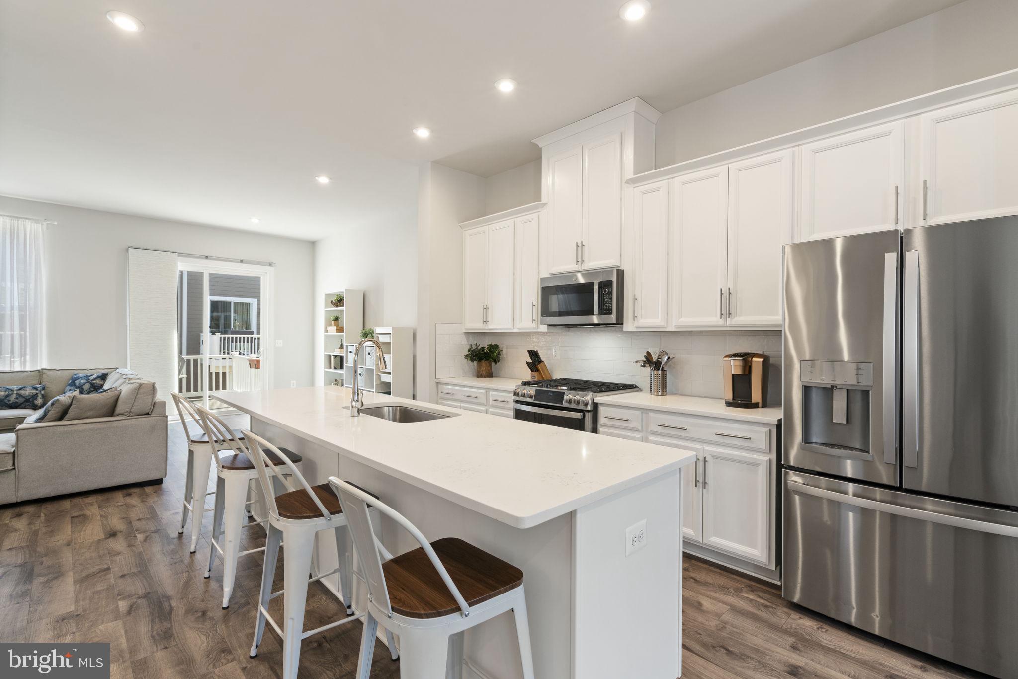 1697 BEECH LEAF STREET