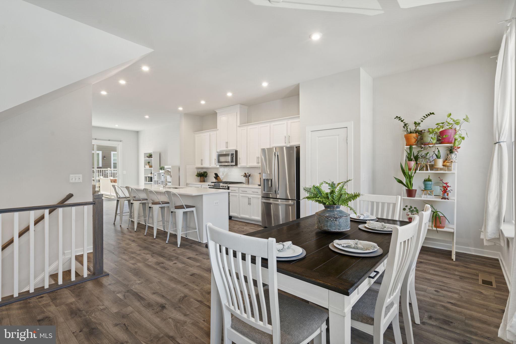 1697 BEECH LEAF STREET