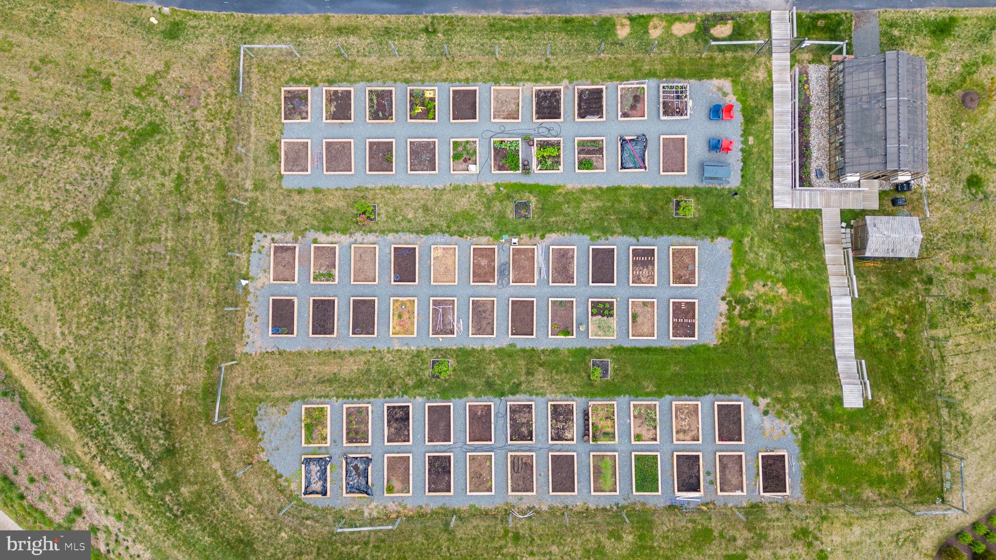 1697 BEECH LEAF STREET