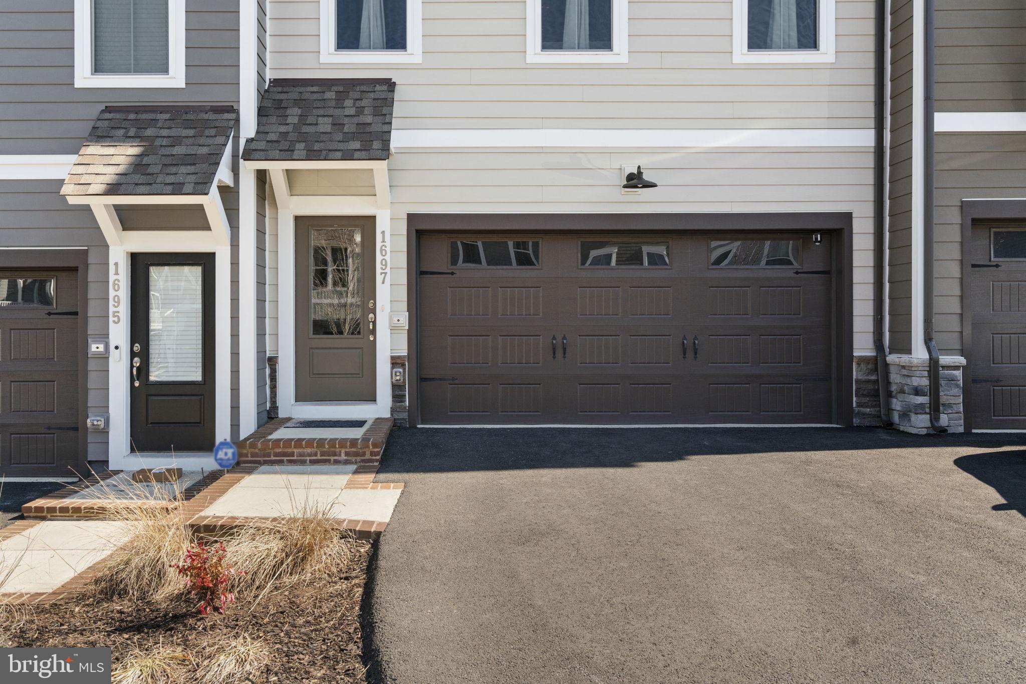 1697 BEECH LEAF STREET