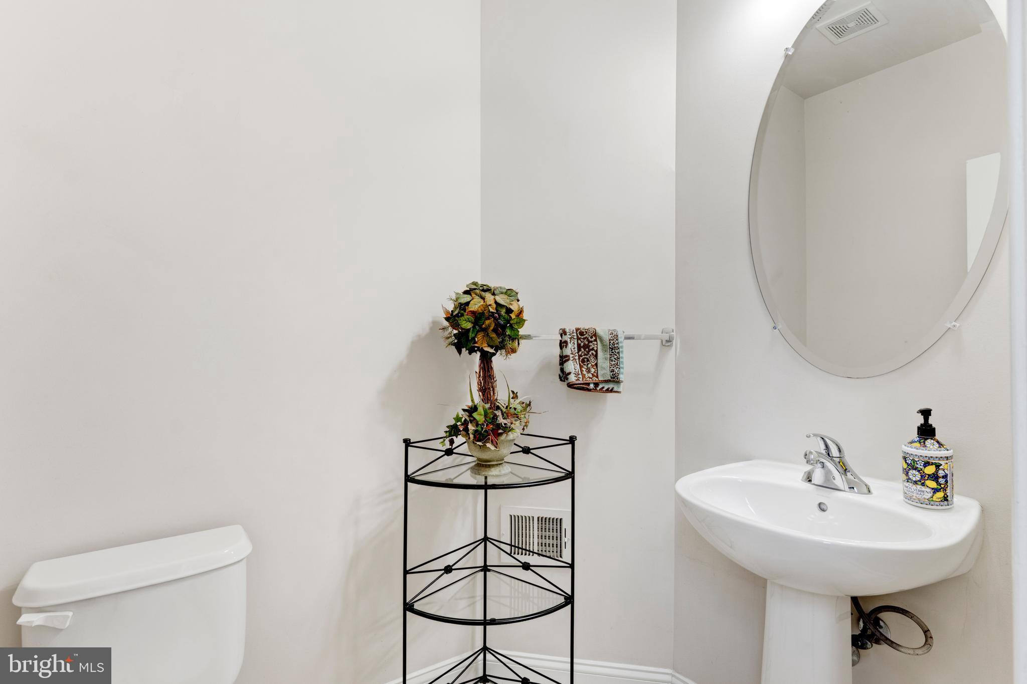 2500 BLUE POOL DRIVE