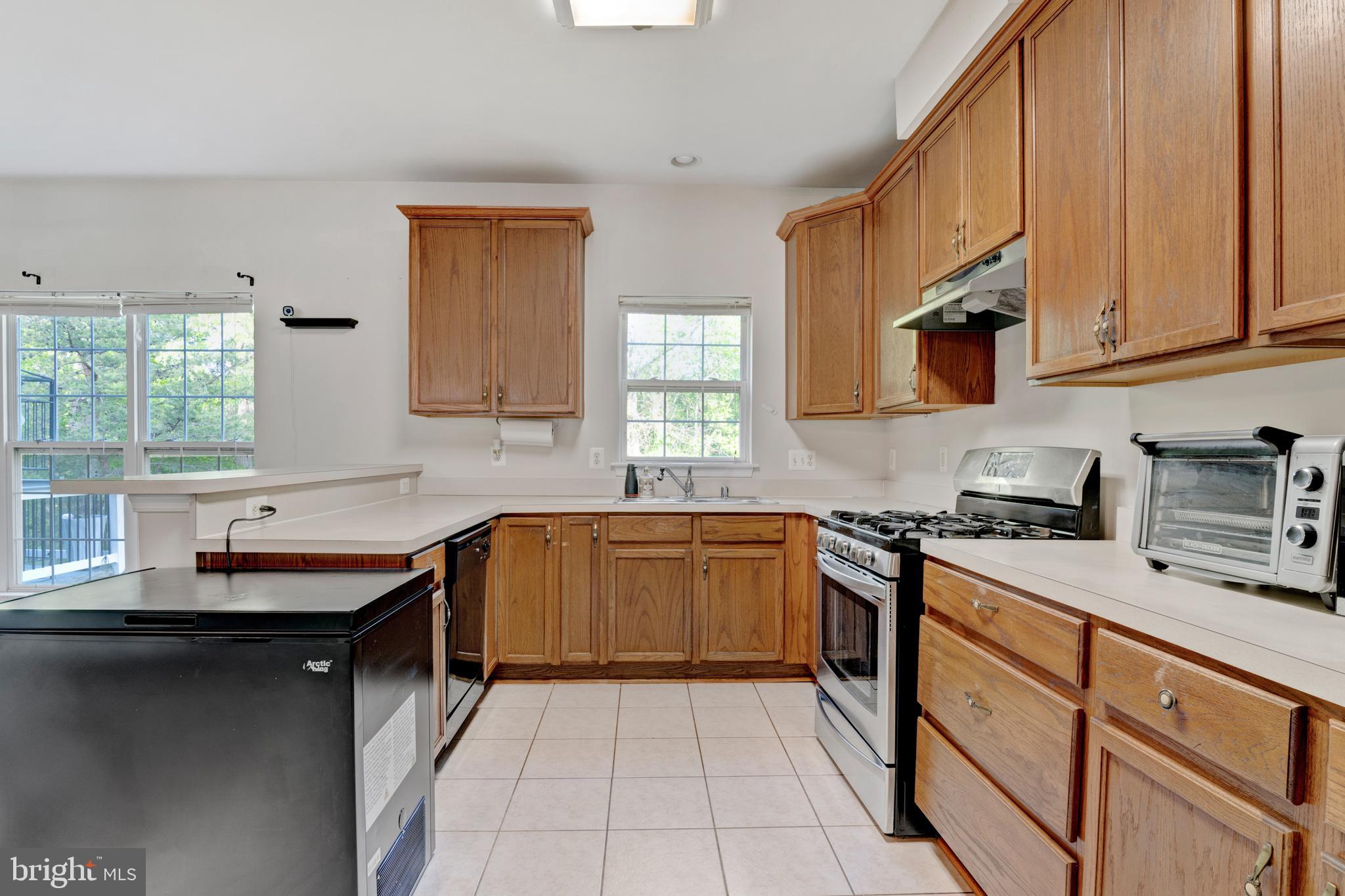 2500 BLUE POOL DRIVE