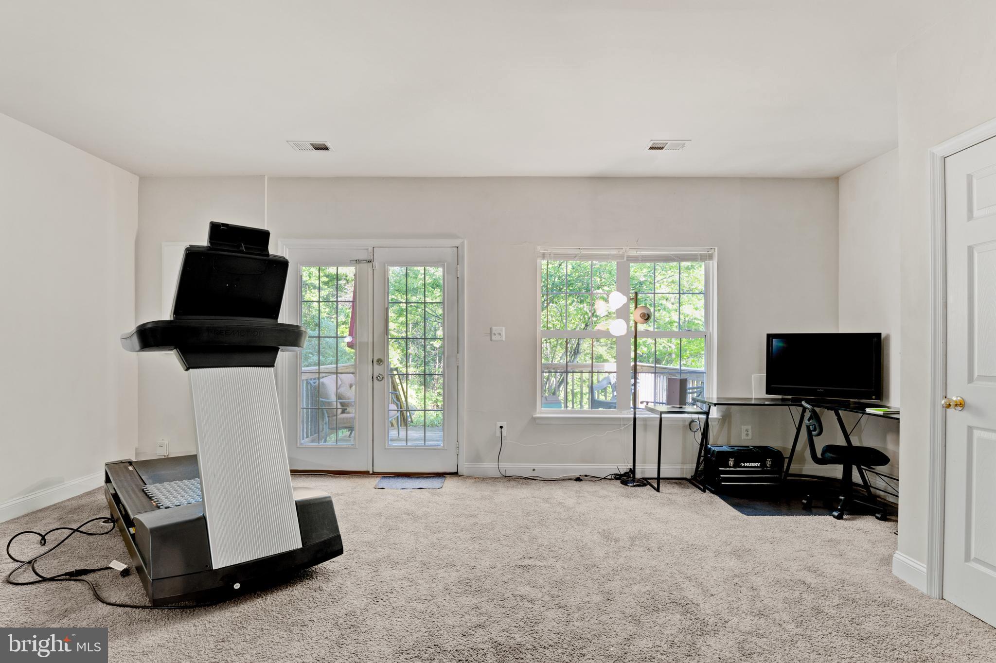 2500 BLUE POOL DRIVE