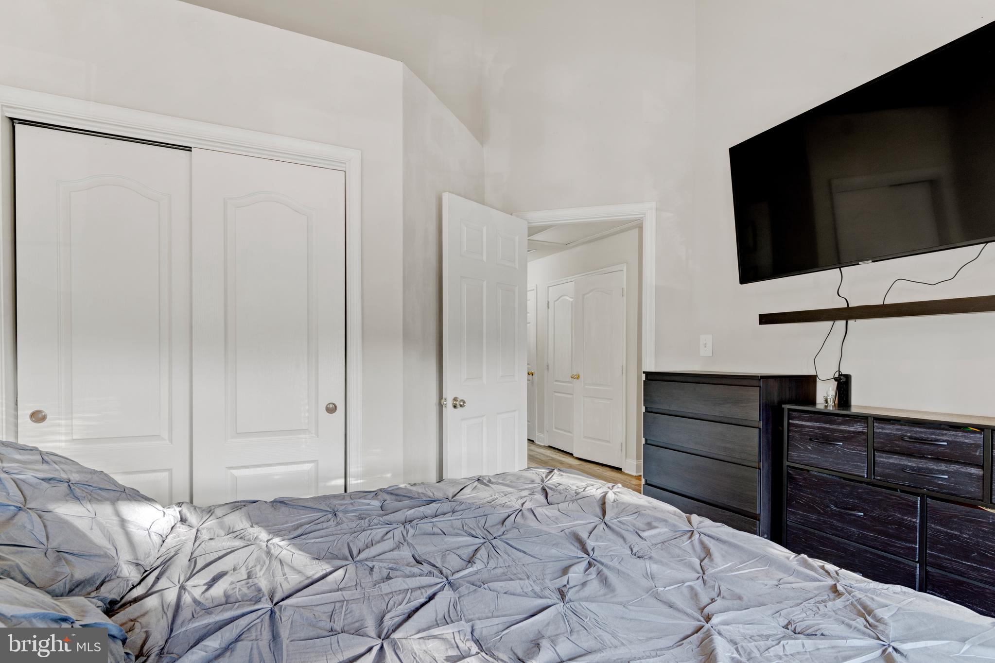 2500 BLUE POOL DRIVE