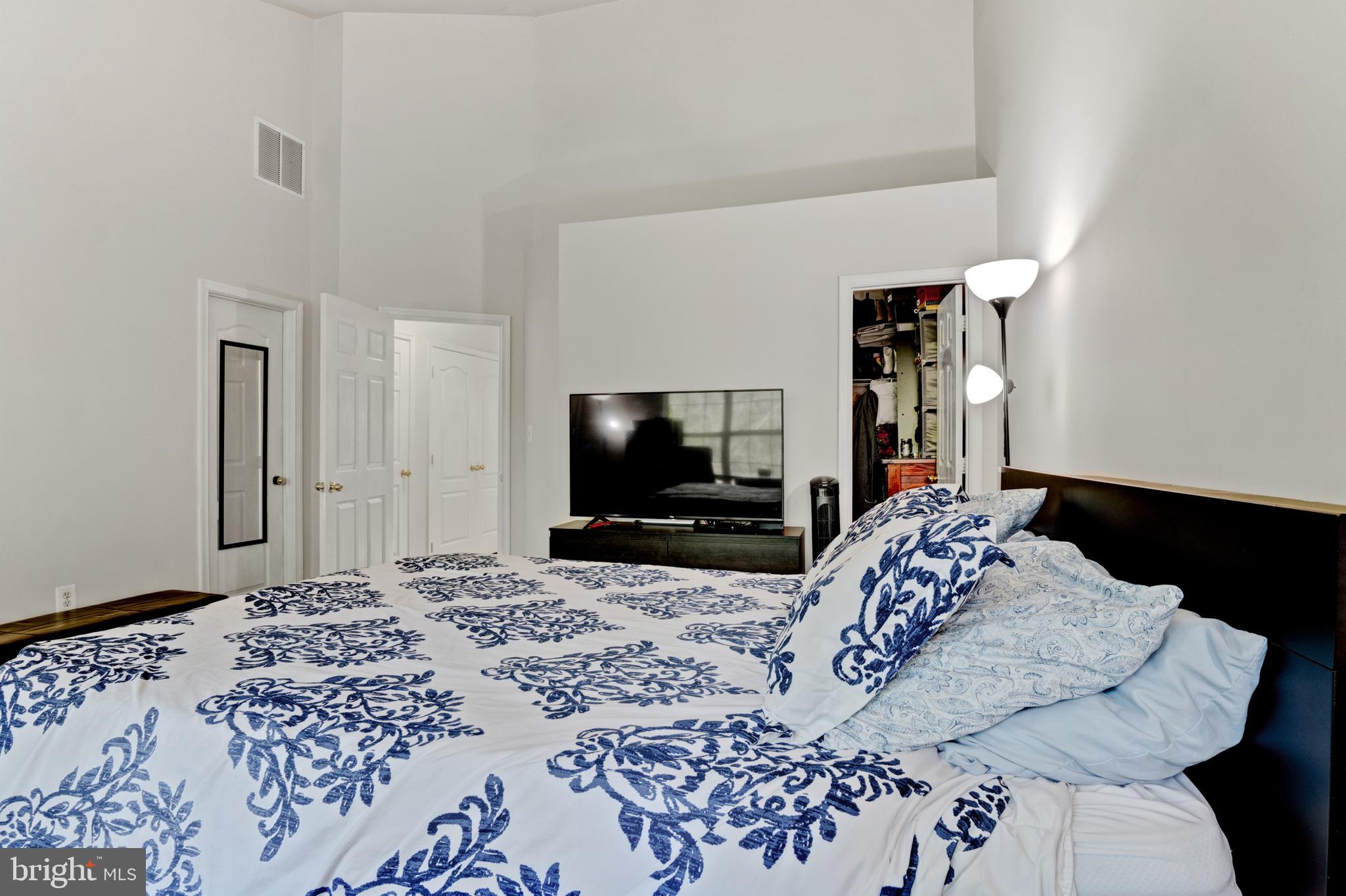 2500 BLUE POOL DRIVE