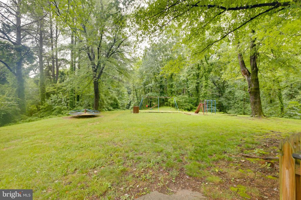 14434 FALMOUTH DRIVE