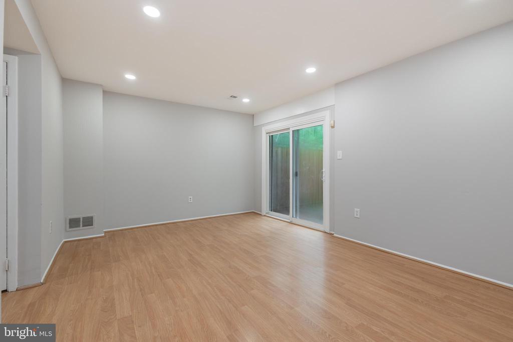 14434 FALMOUTH DRIVE