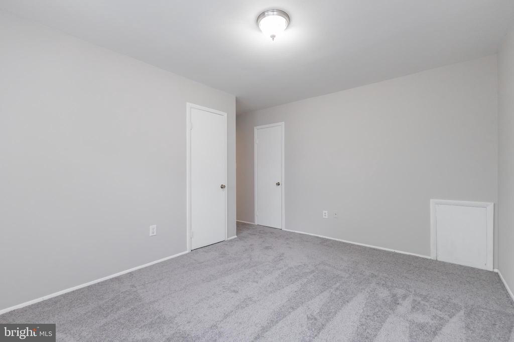 14434 FALMOUTH DRIVE