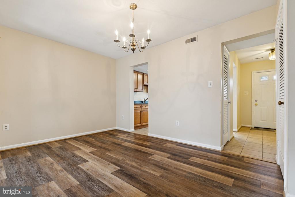 3413 TENDRIL COURT