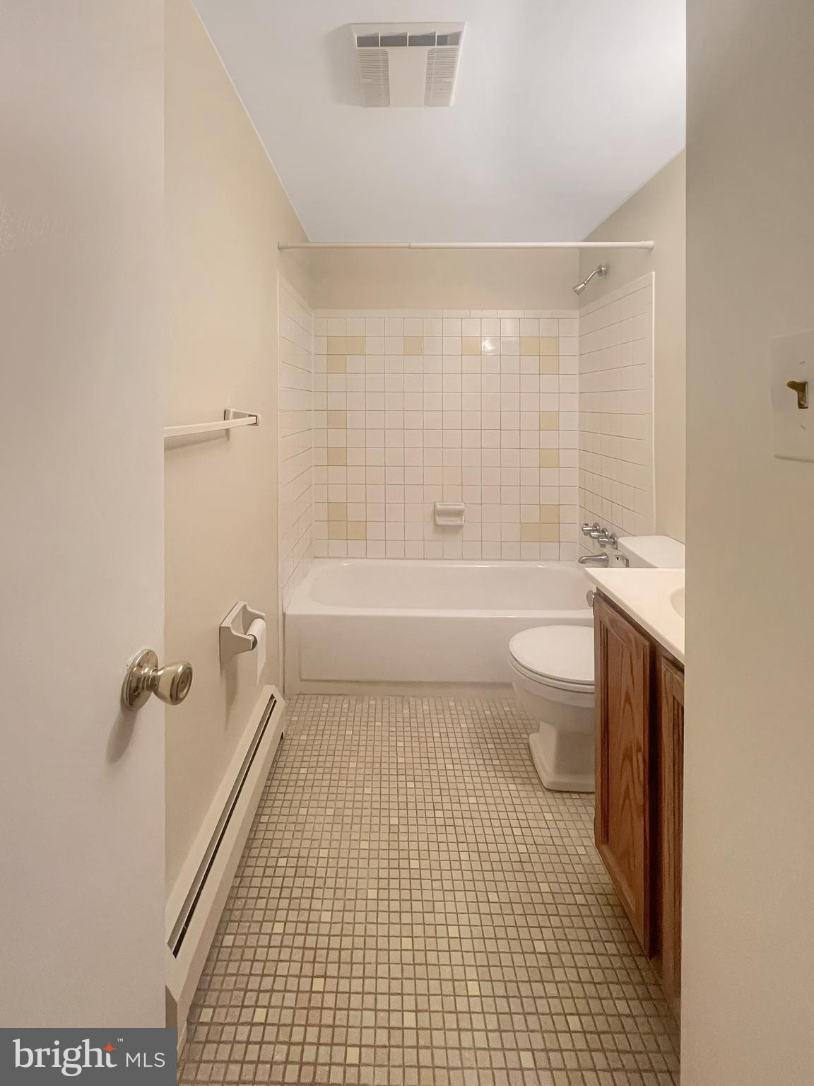 14550 EASTMAN STREET