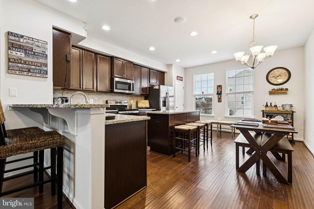 14695 MAY OAKS COURT