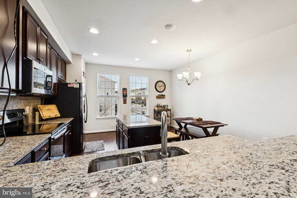 14695 MAY OAKS COURT