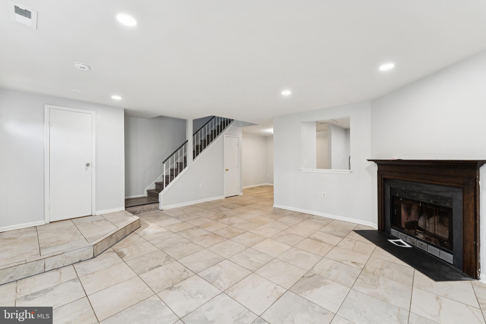 7527 BELLE GRAE DRIVE