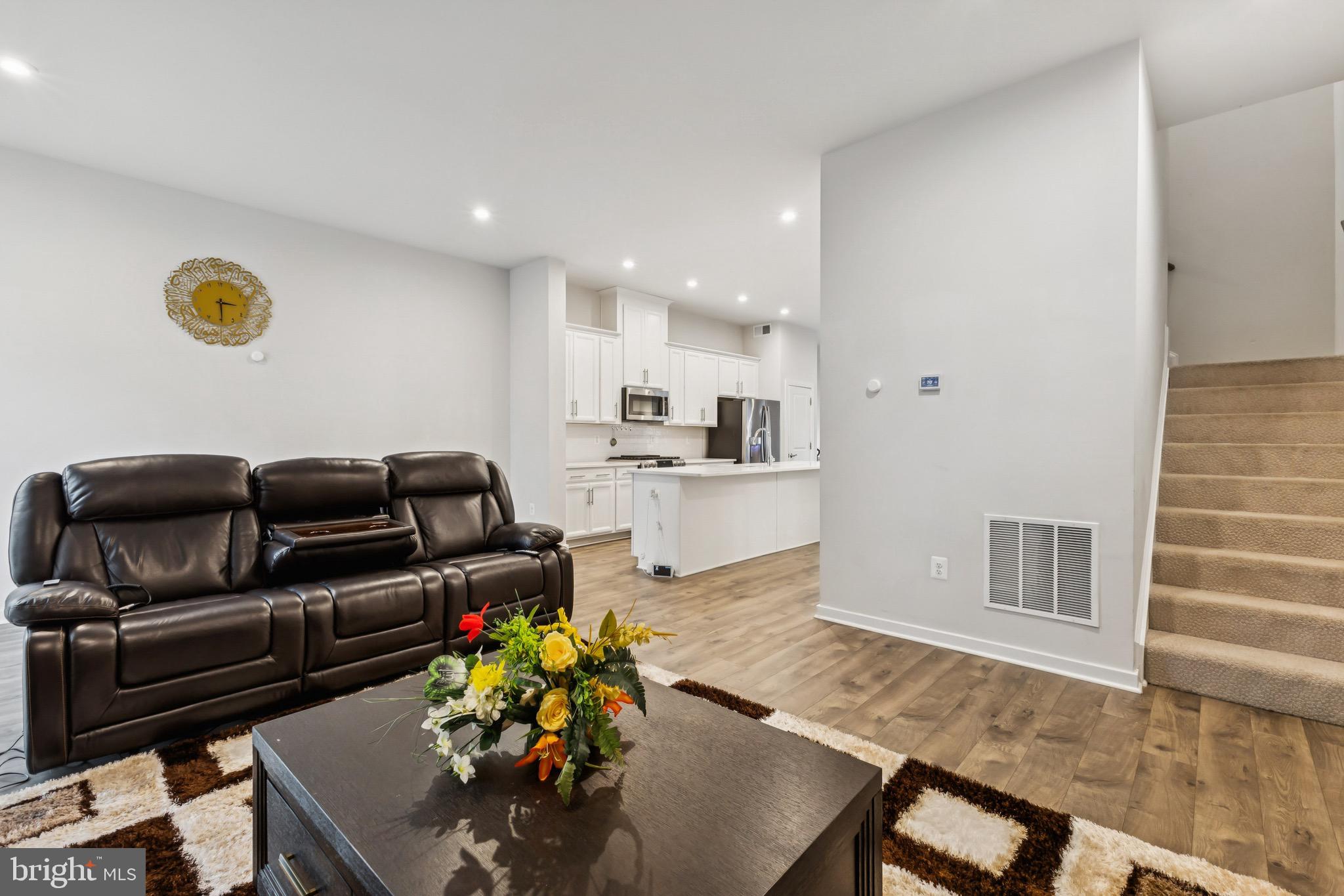 1697 BEECH LEAF STREET