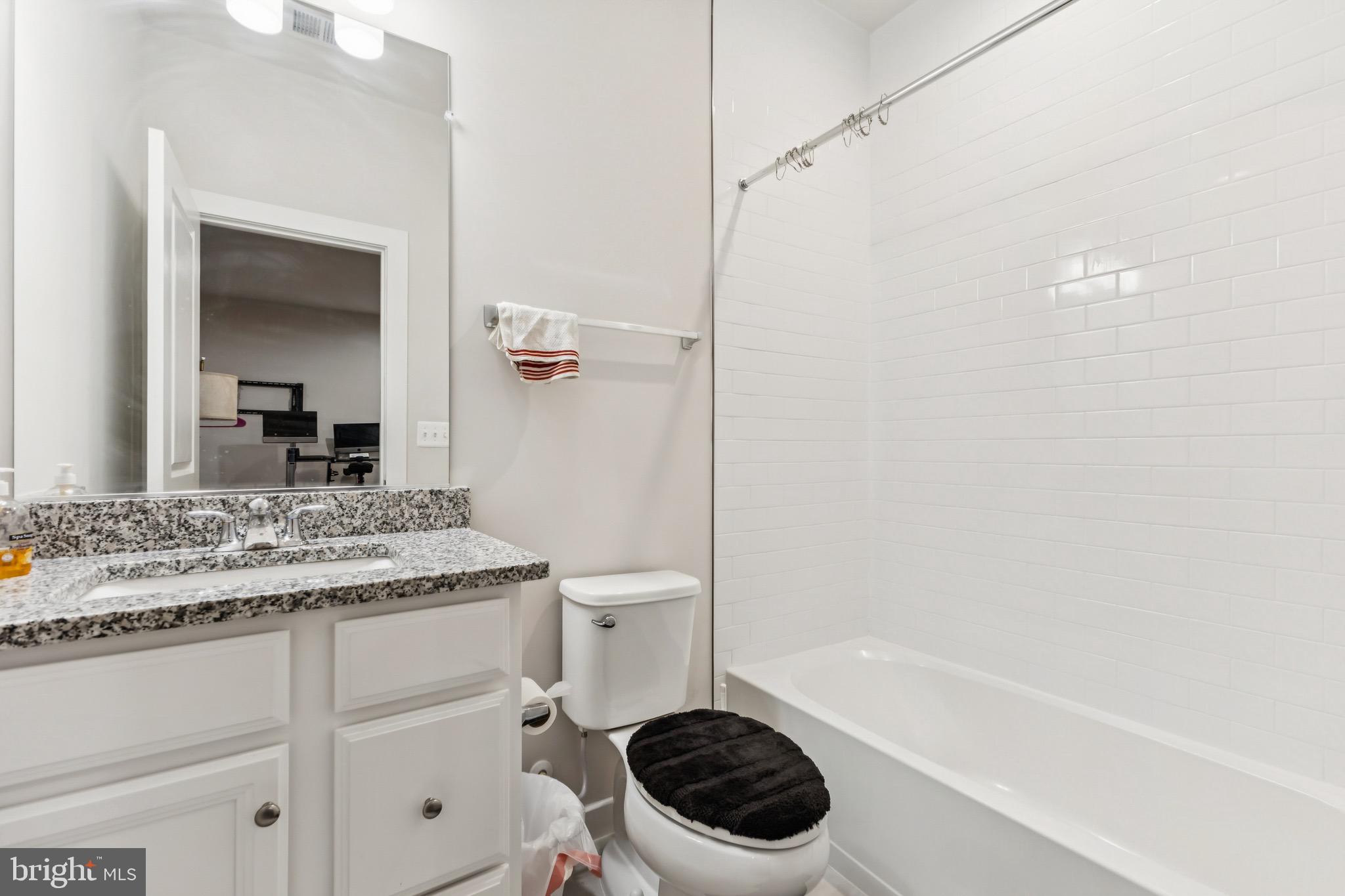 1697 BEECH LEAF STREET