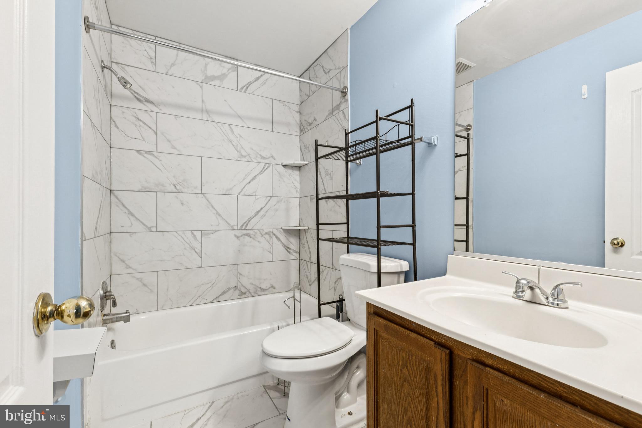 2740 BRIER POND CIRCLE