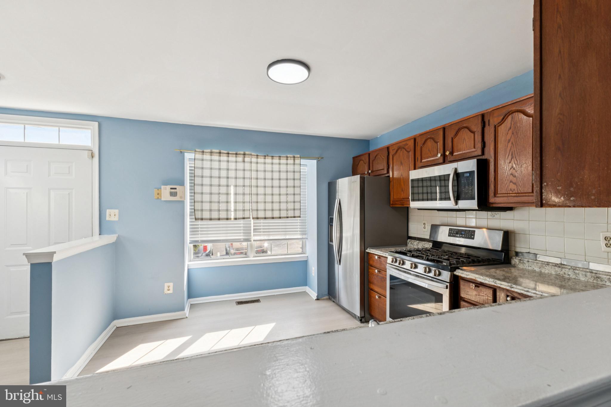 2740 BRIER POND CIRCLE