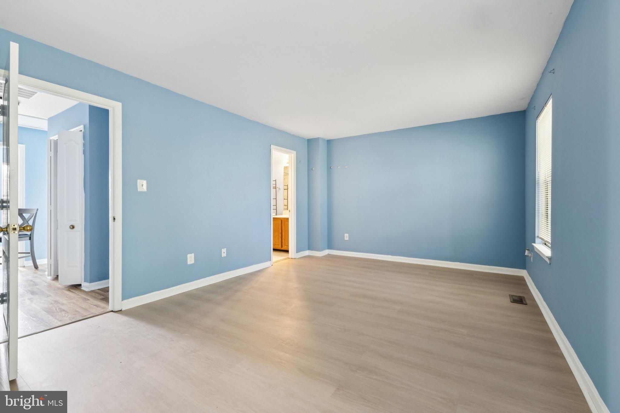 2740 BRIER POND CIRCLE