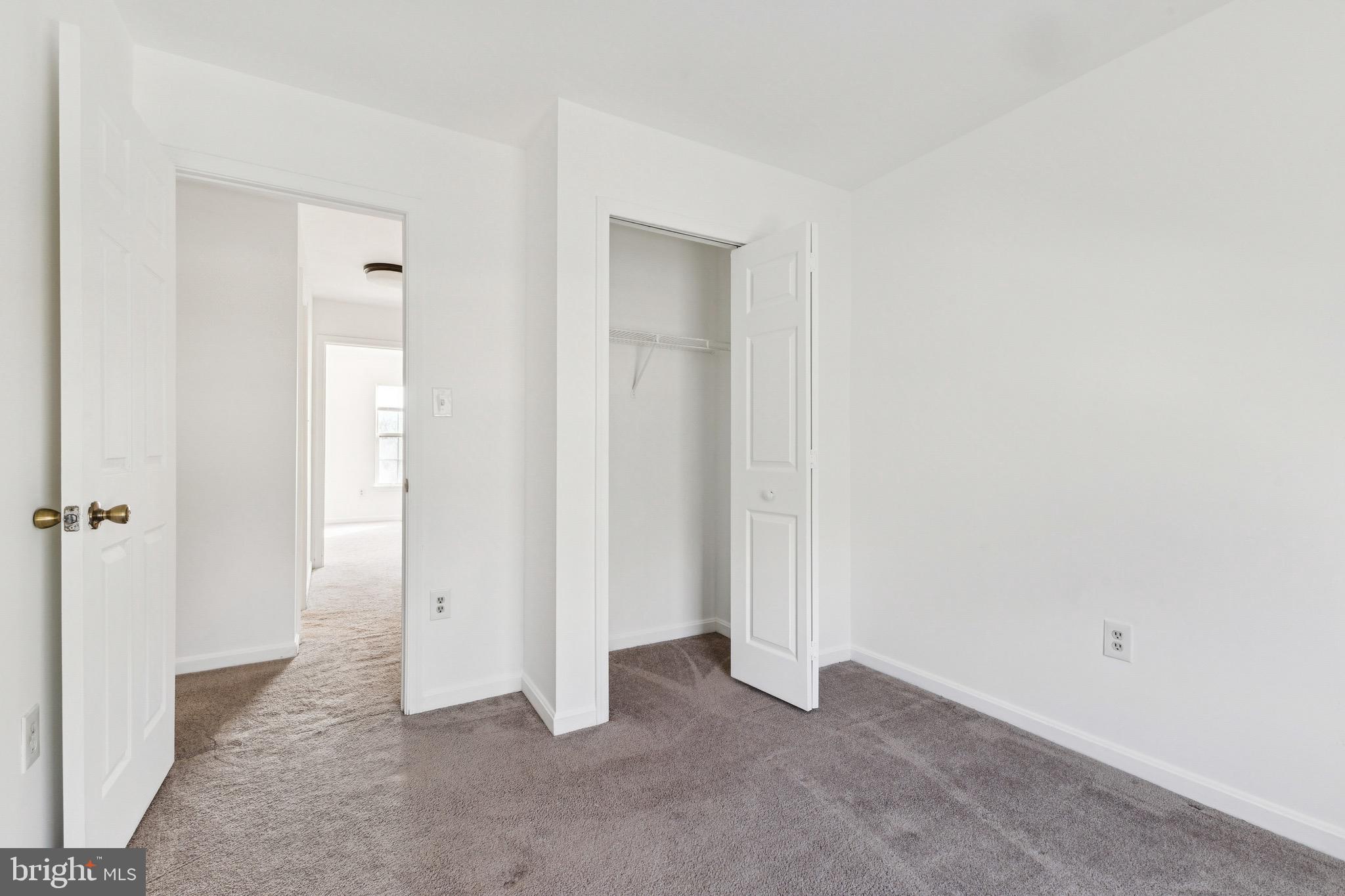 1925 INGLEBROOK DRIVE