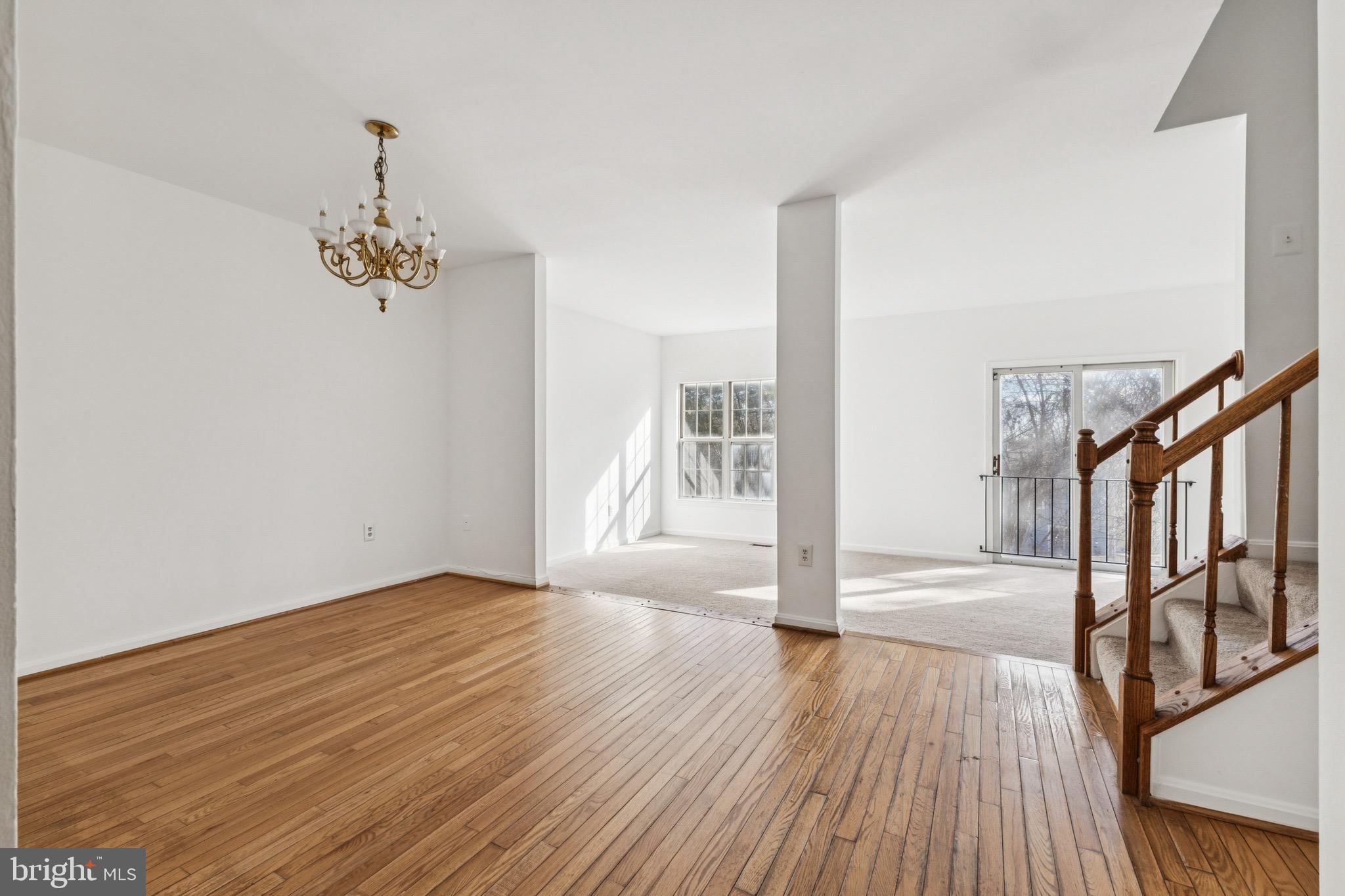 1925 INGLEBROOK DRIVE