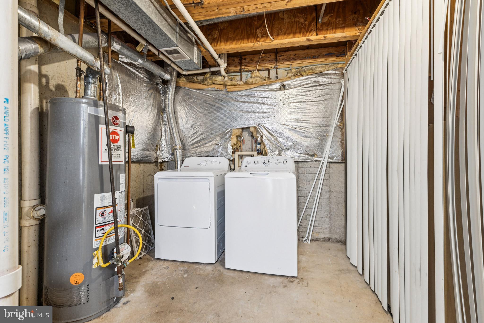 1925 INGLEBROOK DRIVE