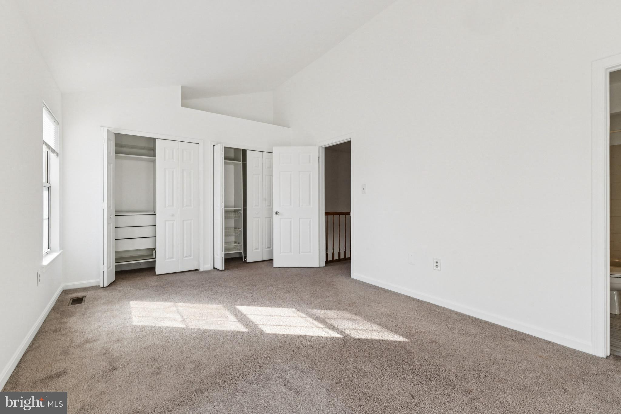 1925 INGLEBROOK DRIVE