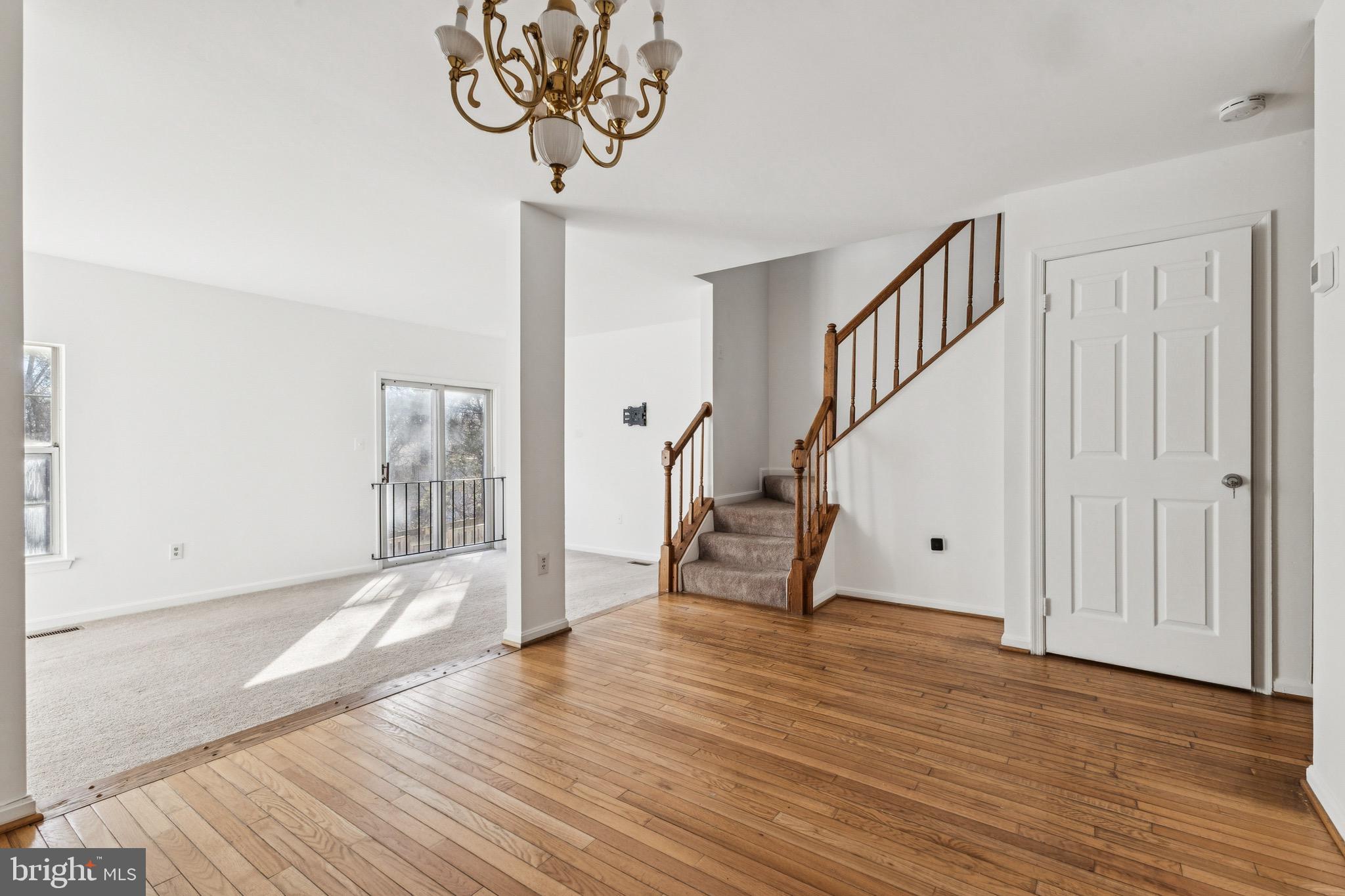 1925 INGLEBROOK DRIVE