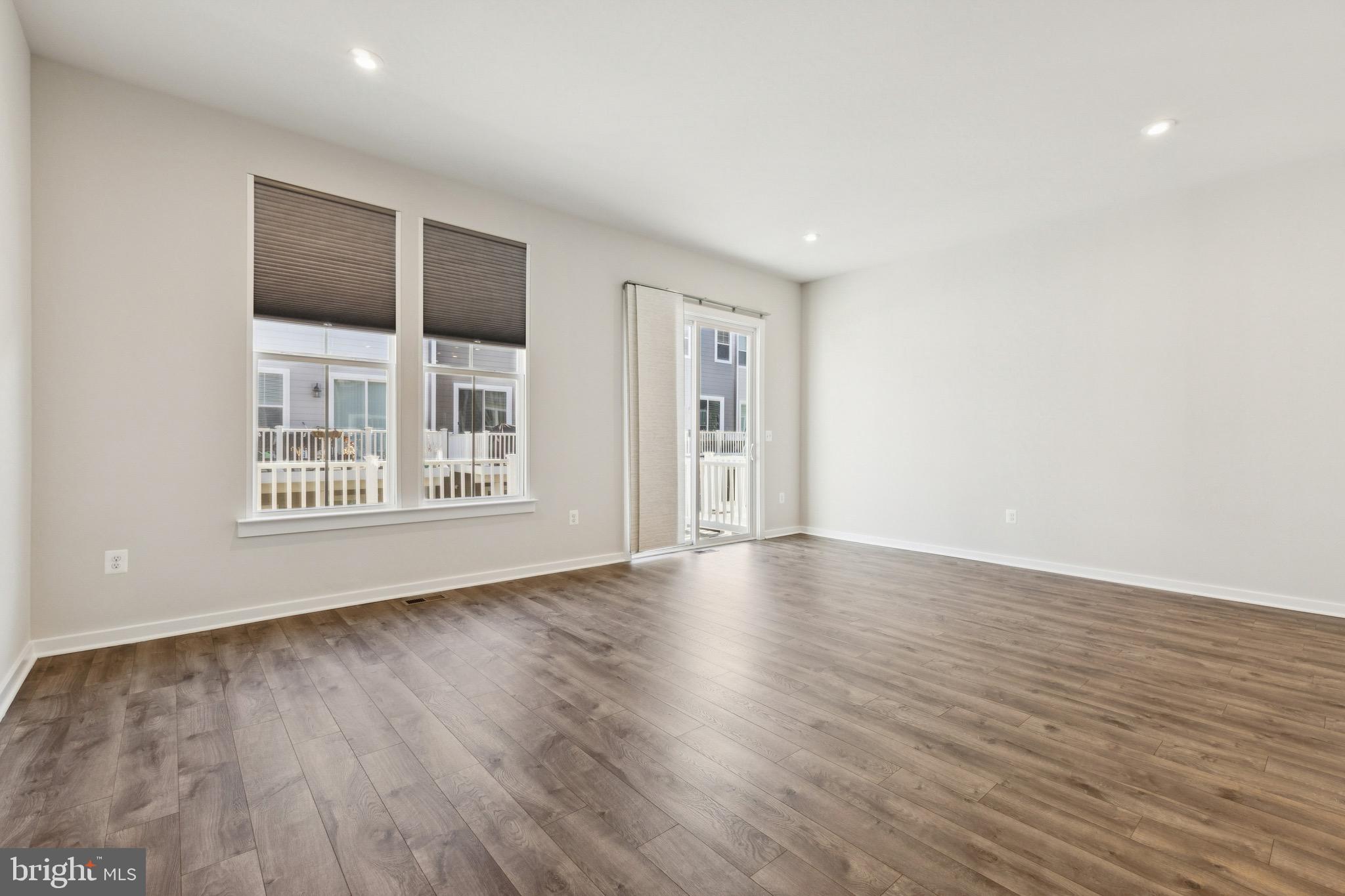 1697 BEECH LEAF STREET