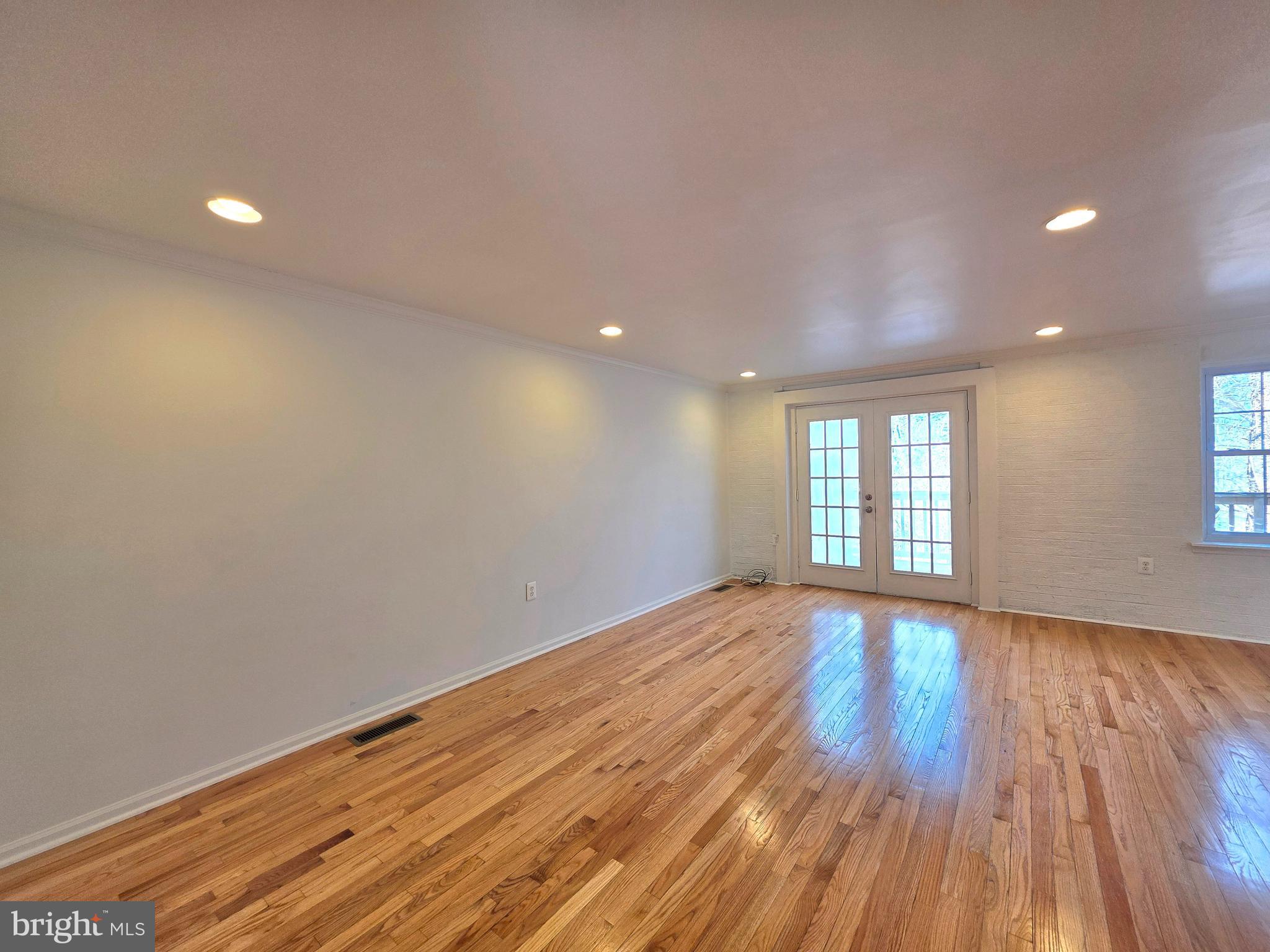 2520 DOVERHILL COURT