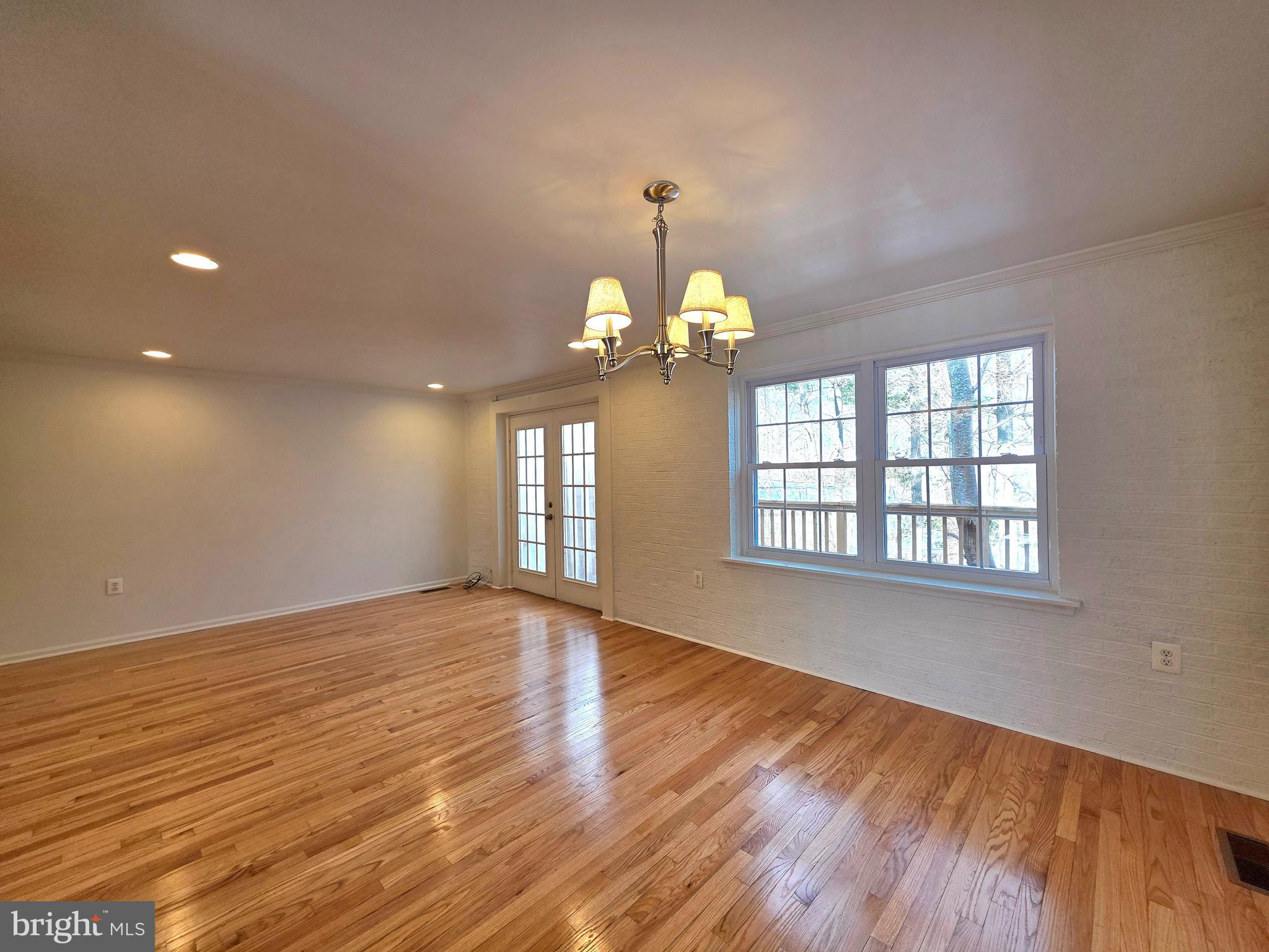 2520 DOVERHILL COURT