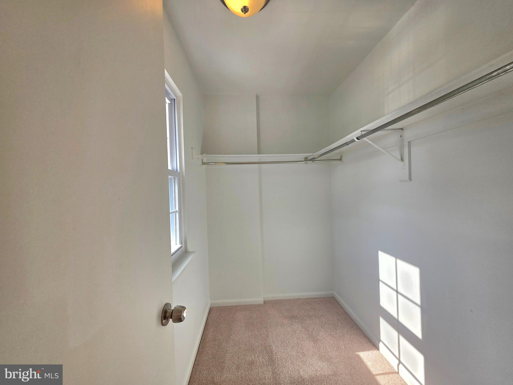 2520 DOVERHILL COURT