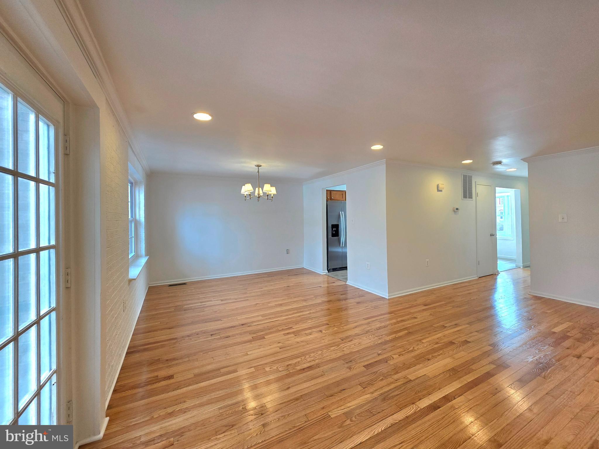 2520 DOVERHILL COURT