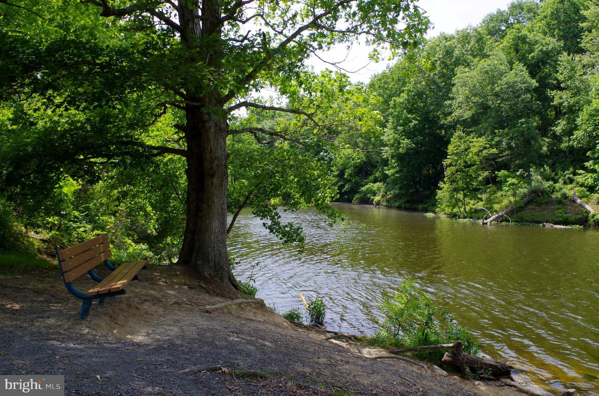 2520 DOVERHILL COURT