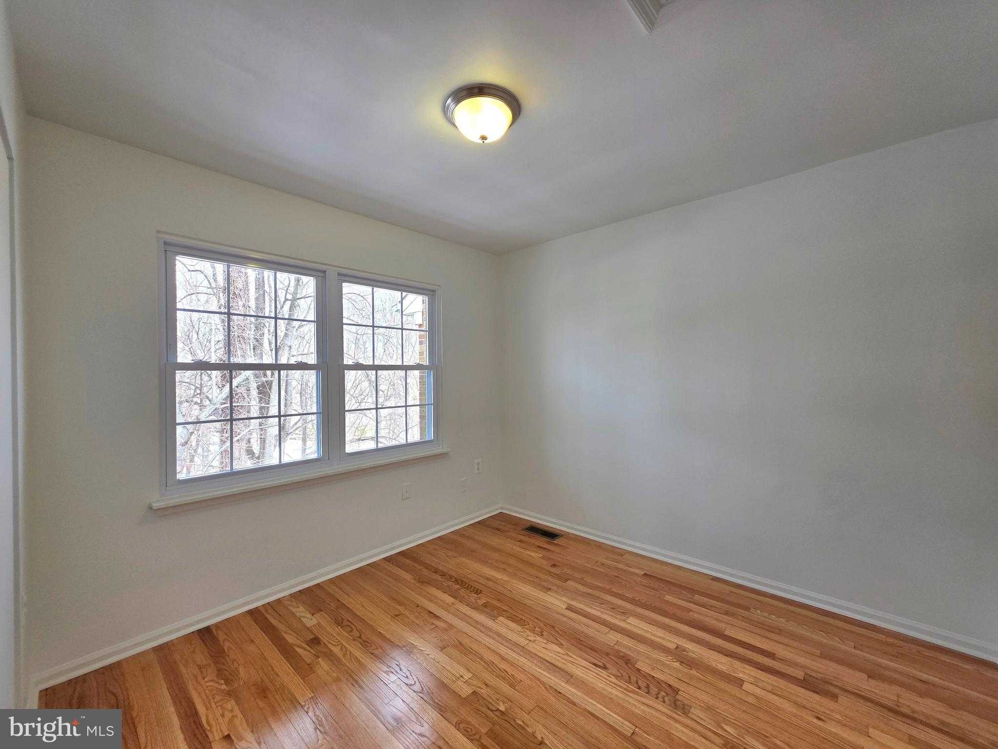 2520 DOVERHILL COURT